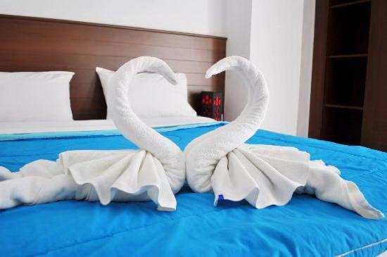 Sharaya Patong Hotel Eksteriør bilde