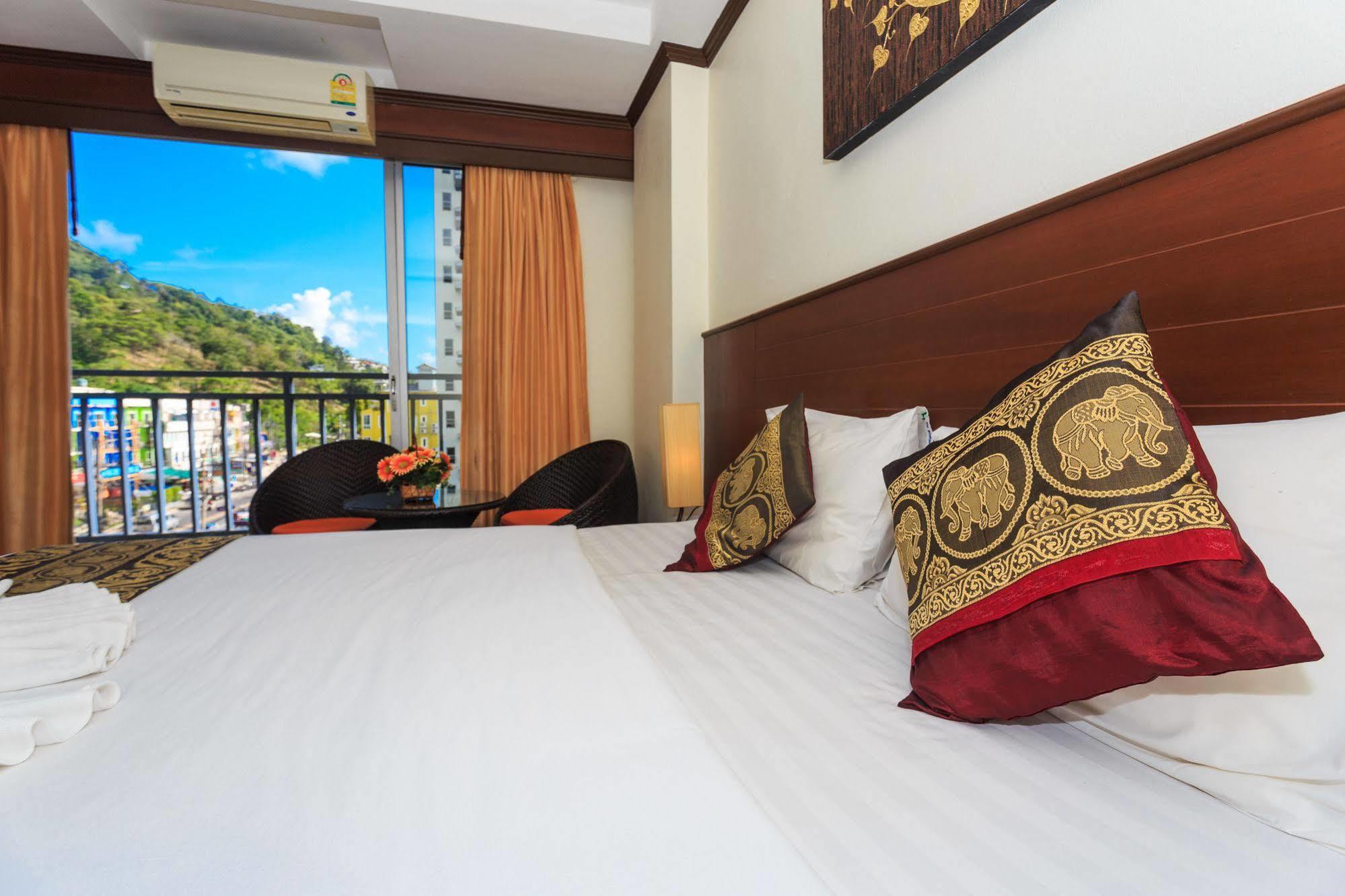 Sharaya Patong Hotel Eksteriør bilde