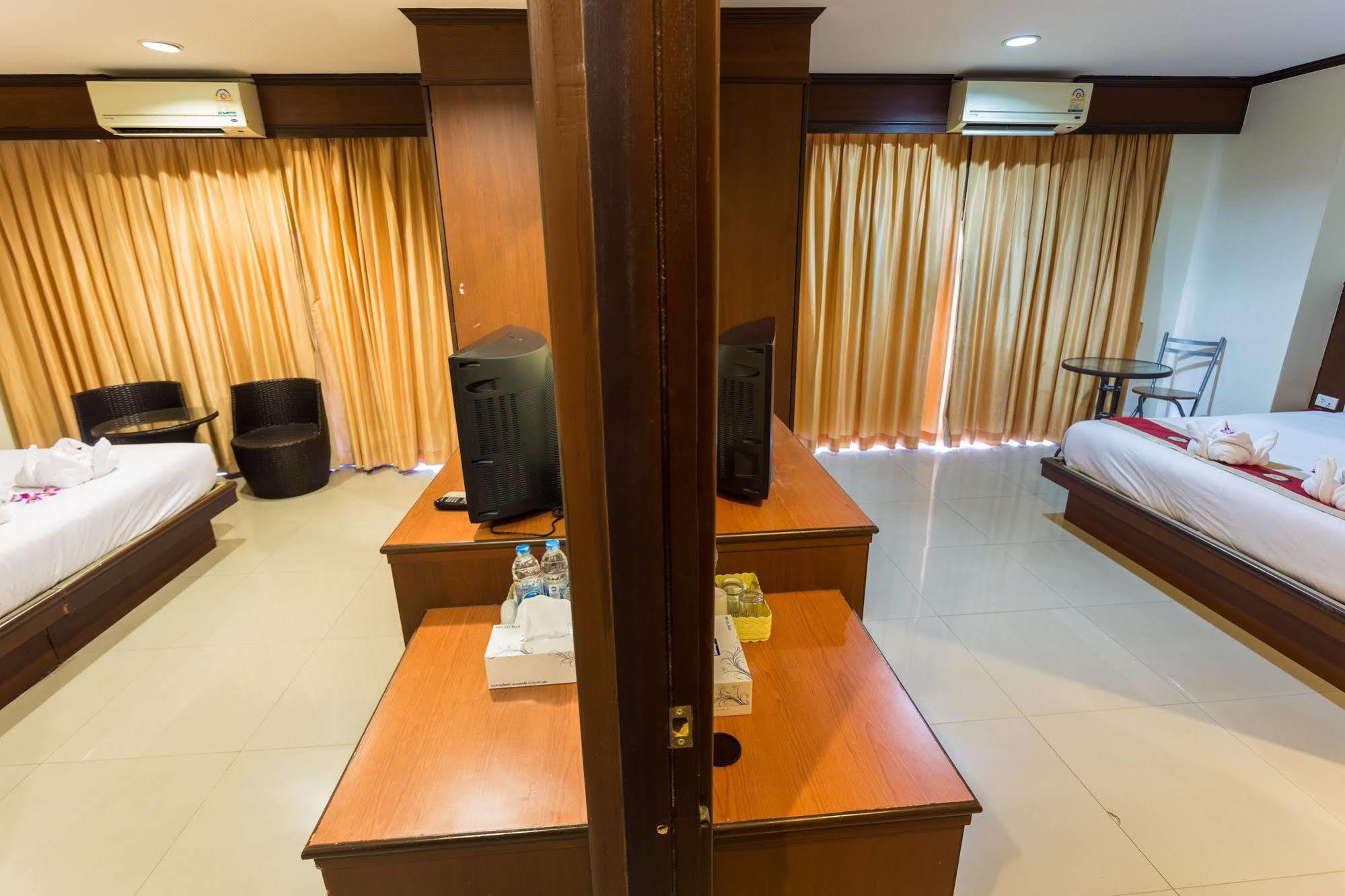 Sharaya Patong Hotel Eksteriør bilde