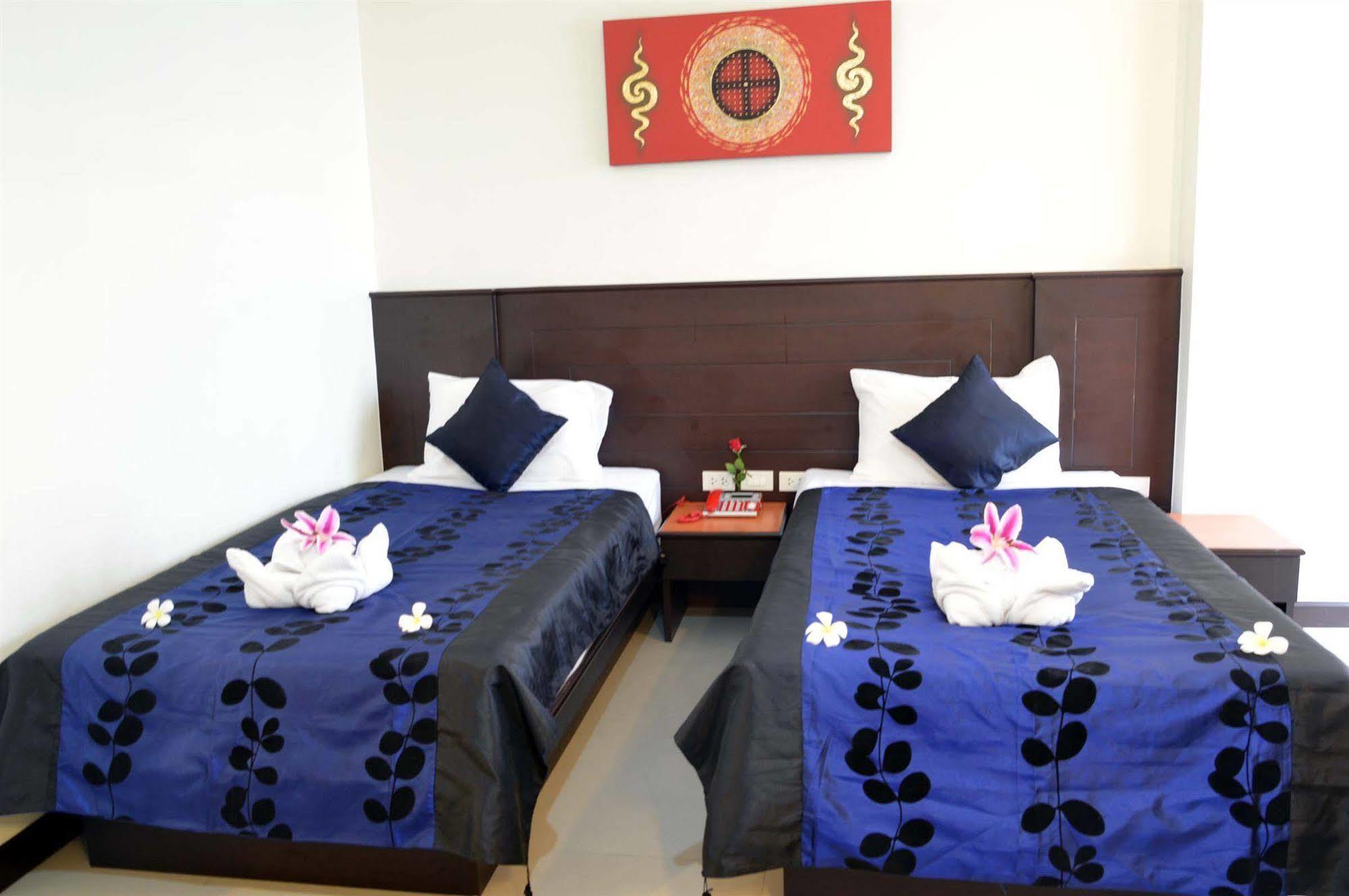 Sharaya Patong Hotel Eksteriør bilde